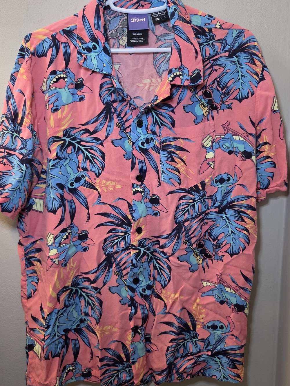 x Disney Lilo & Pink Hawaiian Print Men’s Shirt Small